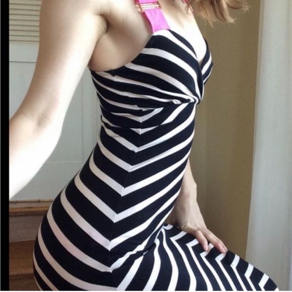 Ted Baker Black and White Strapless Dress with Pink Straps - Picture 2 of 6